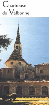 Vue de la grande cour sur l'Eglise